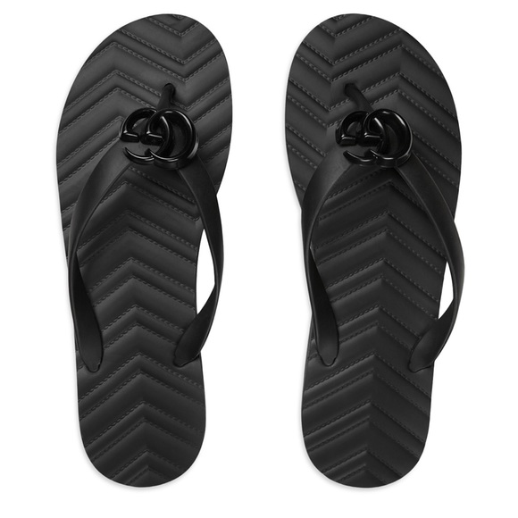Gucci Shoes - Gucci Women's Chevron Logo Thong Sandals BNIB 38